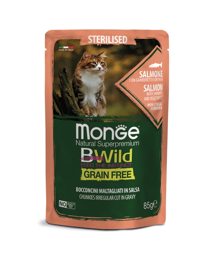 Влажный корм Monge Cat BWild GRAIN FREE для стерилизованных кошек, беззерновой, из лосося с креветками и овощами, паучи 85 г