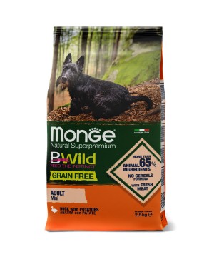 Сухой корм Monge Dog BWild GRAIN FREE Mini корм для взрослых собак мелких пород, беззерновой, из утки с картофелем 2,5 кг